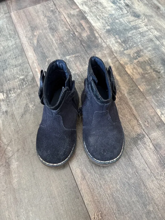 Bottines taille 22 - photo numéro 2