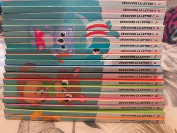 Lot mon premier abécédaire A à T avec figurines