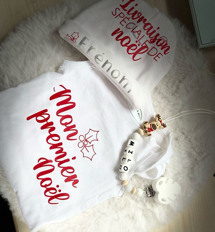 Attache tétine personnalisé et body