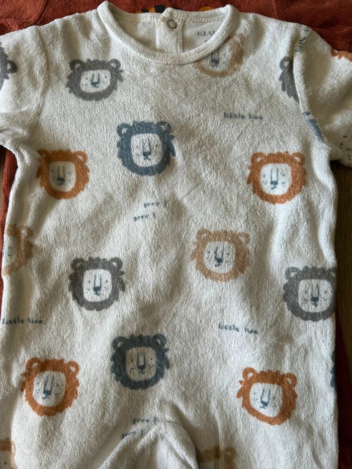 Lot 3 pyjama velour 9 mois - photo numéro 4