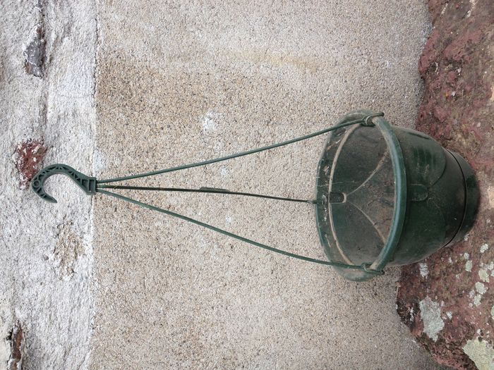 Bac à fleurs à suspendre rond - photo numéro 2