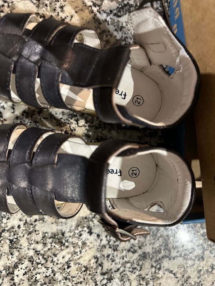 Sandales bébé - photo numéro 3