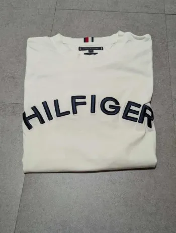 t shirt tommy hilfiger blanc logo brodé homme femme taille s