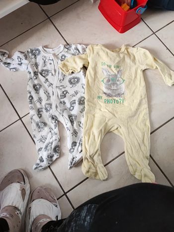 Lot pyjamas 6 mois