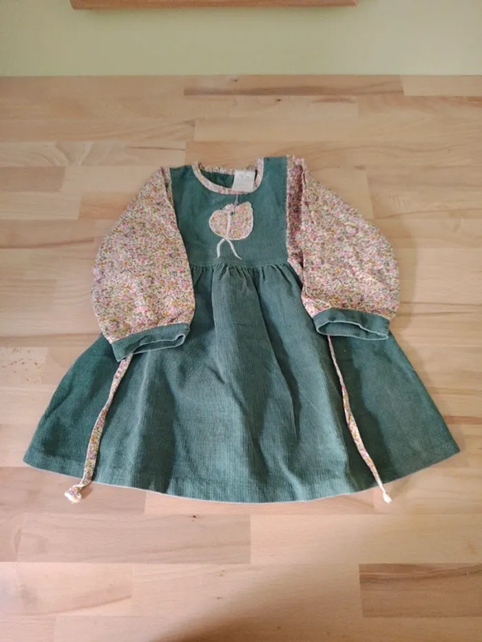 Lot vêtements 12 mois - photo numéro 7