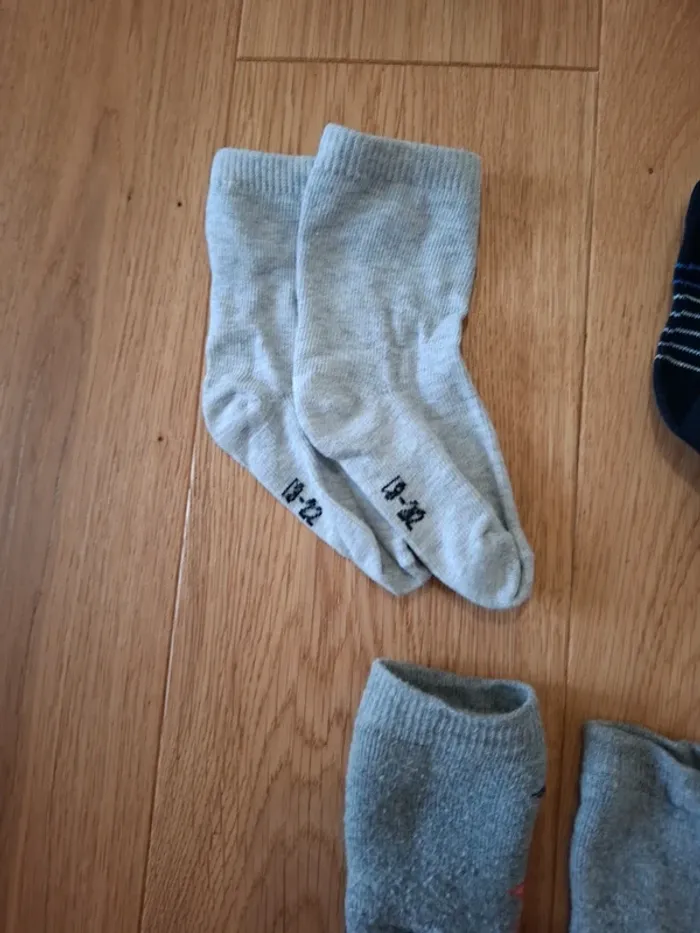 Lot 8 paires de chaussettes 19 -22 - photo numéro 7