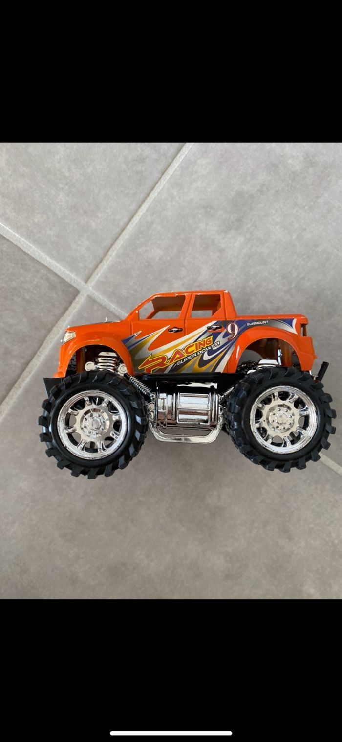 Jouet Voiture - photo numéro 5