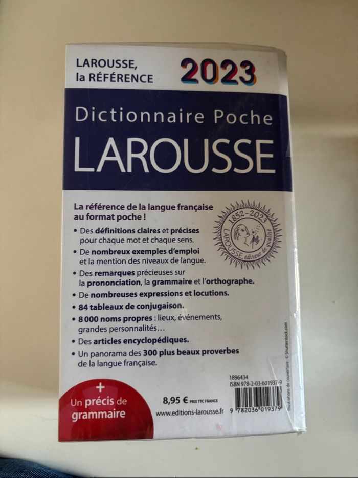 Dictionnaire poche Larousse 2023 - photo numéro 2