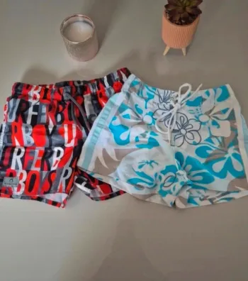 Lot de 2 maillots de bain 6 ans