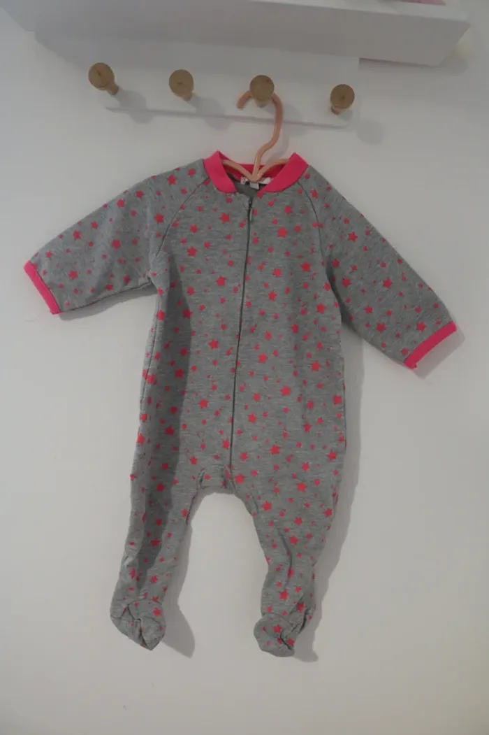 Lot pyjamas hiver fille 9 mois - photo numéro 4