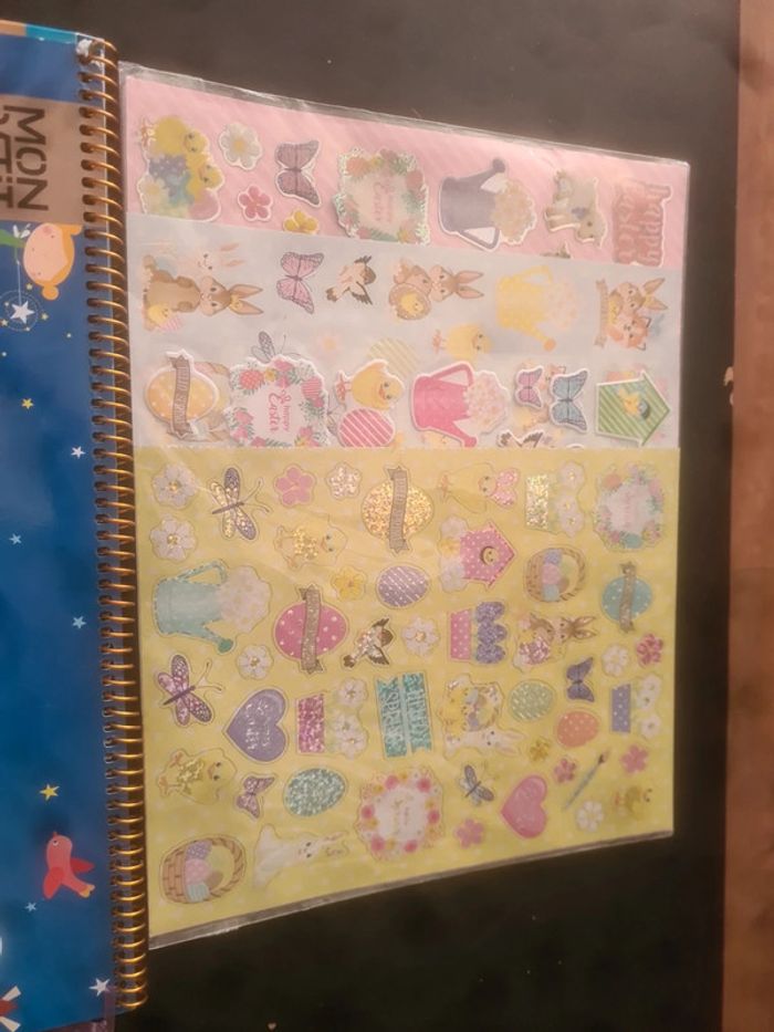 Coloriage merveilleux + 190 stickers - photo numéro 2