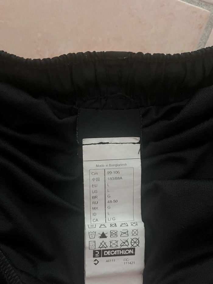 Short kalenji noir - photo numéro 3