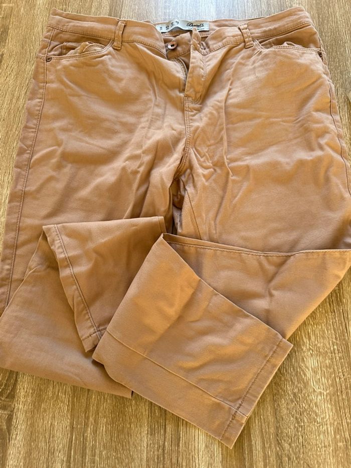 Pantalon beige - photo numéro 2