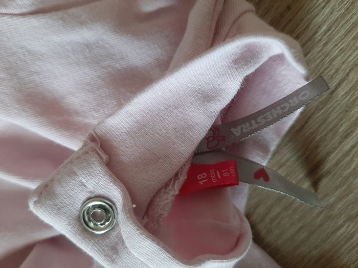 ensemble jeans et tee shirt ML pour filles Taille 18 mois - photo numéro 8