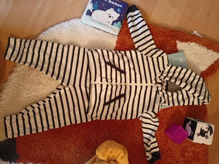 Ensemble petit bateau