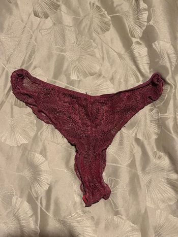 Sous vêtement dentelle tanga 