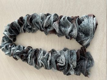 Echarpe vintage fait main neuve