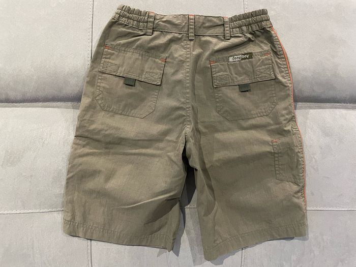 Lot vêtements 8 ans - photo numéro 7