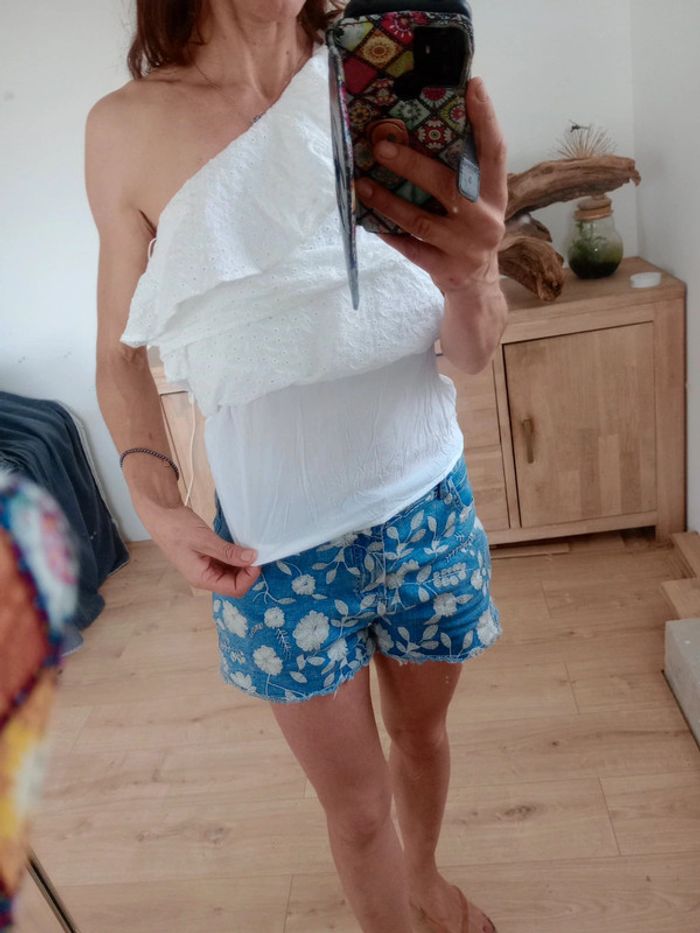 Top femme s épaule dénudée type broderie anglaise c84 - photo numéro 10