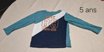 Tee shirt à longue manche 5 ans