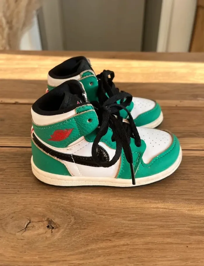 Jordan 1 Rétro High Lucky vertes - photo numéro 3