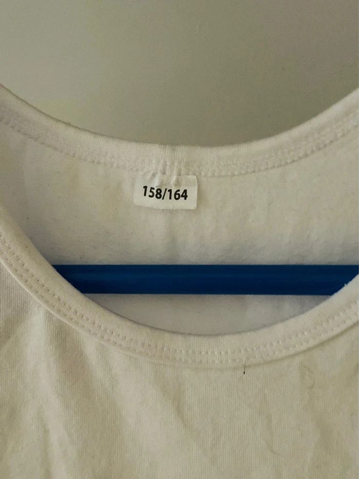 Tee-shirts T.13/14 ans - photo numéro 2
