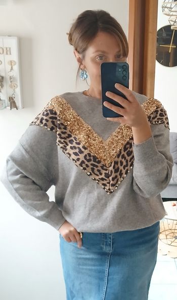 Pull gris leopard