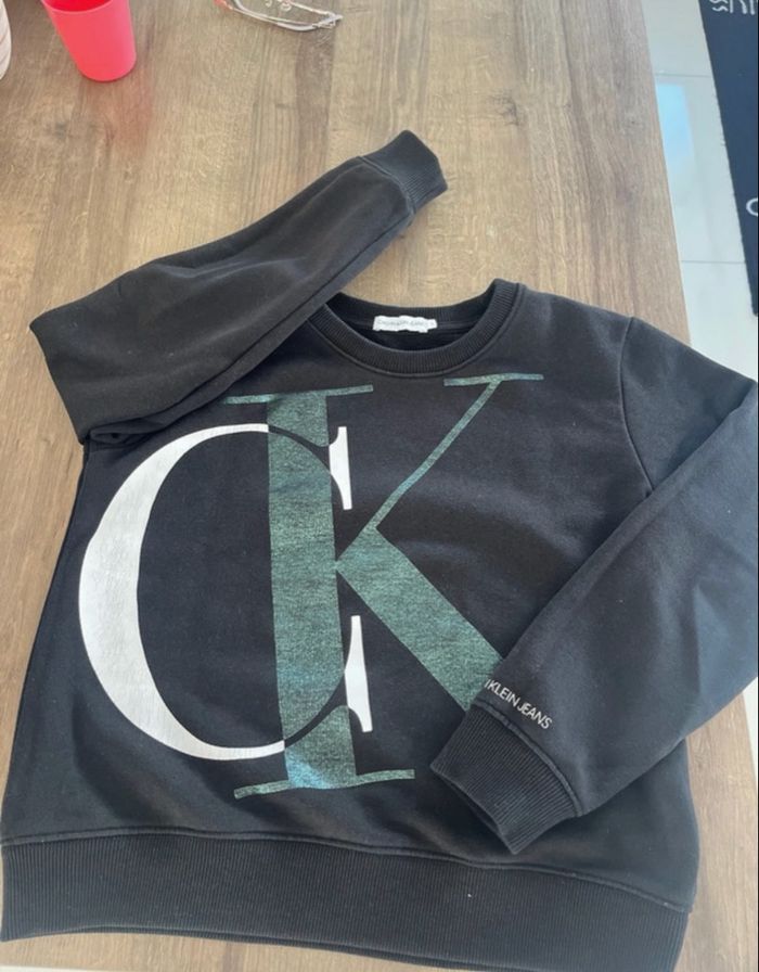 Sweat Calvin Klein