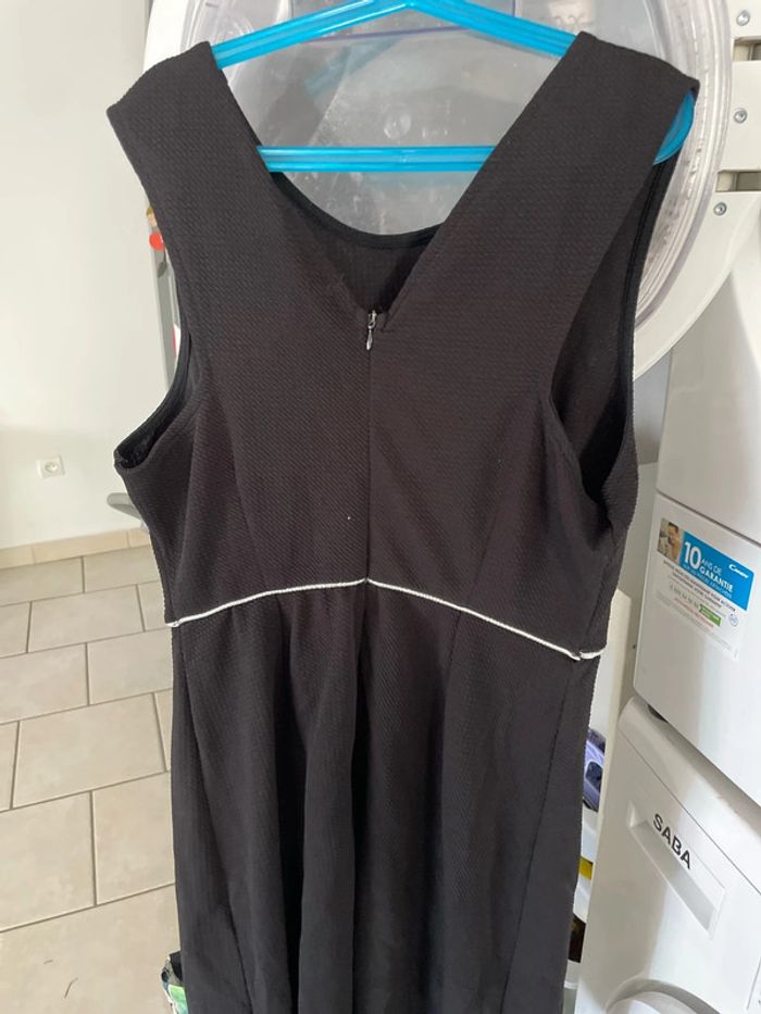 Robe courte - photo numéro 2