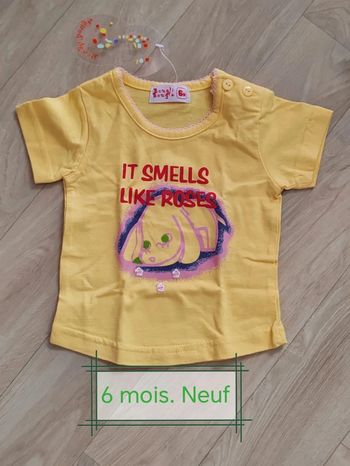 Haut 6 mois neuf