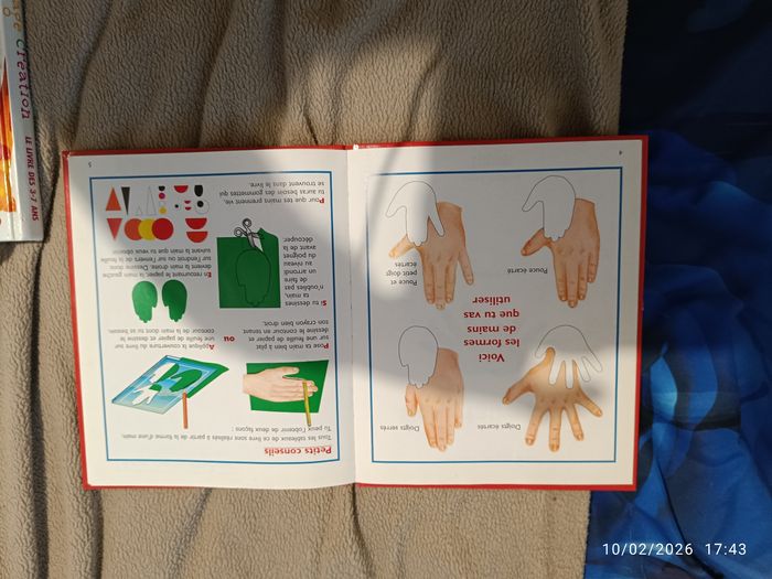 Livre activité PETIT DOIGT D OR pour faire peur - photo numéro 2