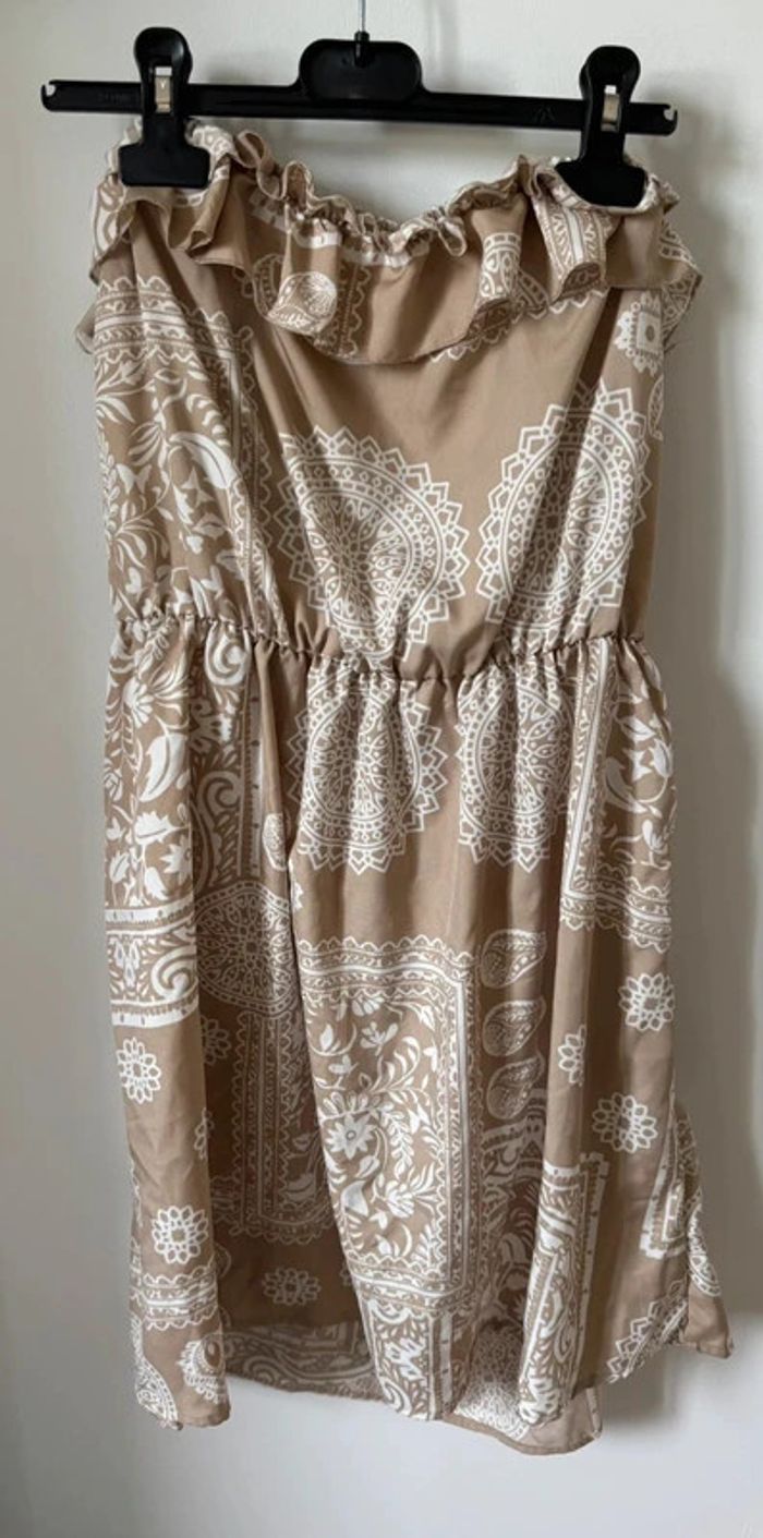 Robe plage Boohoo Taille 40/L - photo numéro 2