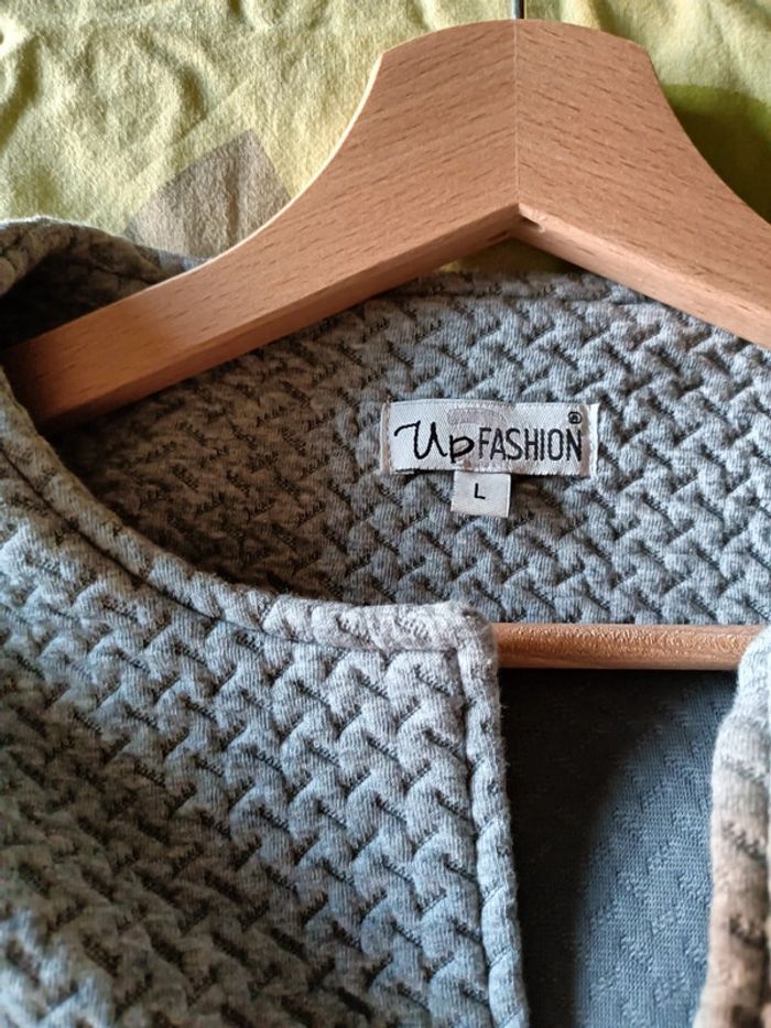 Joli Gilet - photo numéro 2