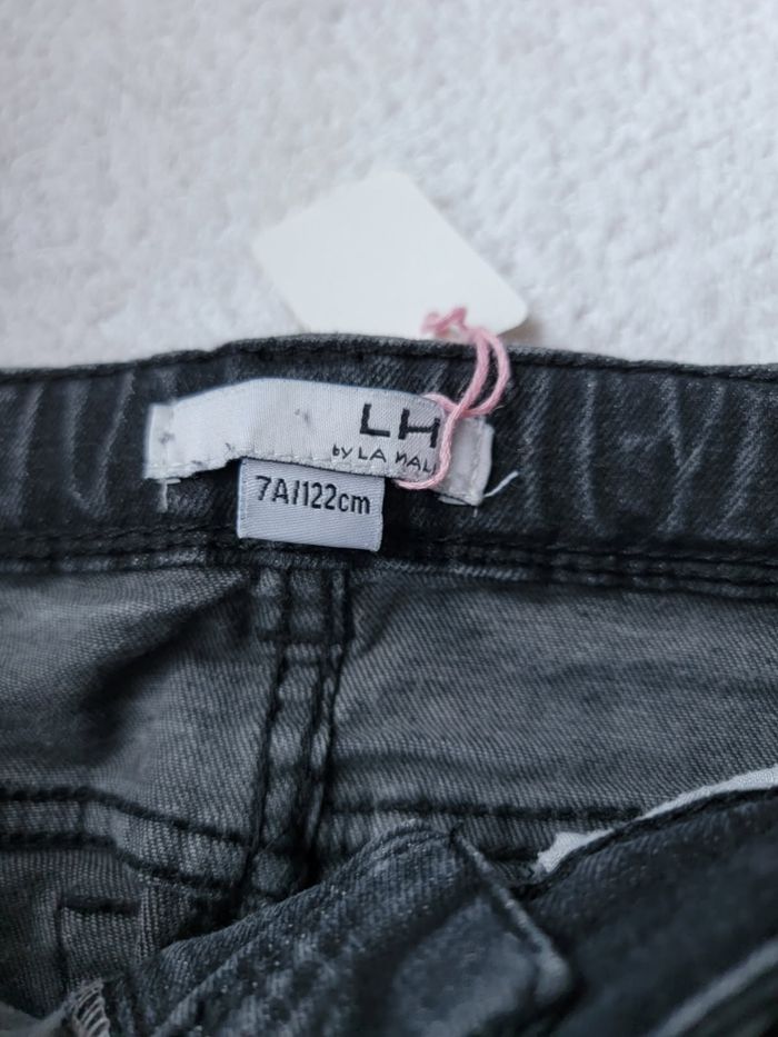 Lot jean et tee-shirt 7 ans fille - photo numéro 4