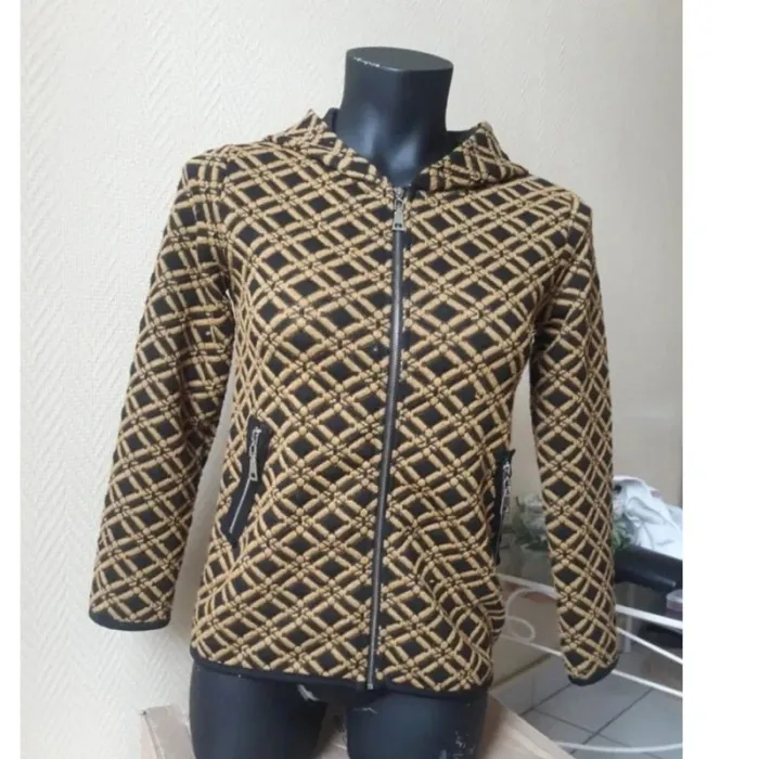 Veste noire/moutarde avec capuche fille taille 12 ans Jovial