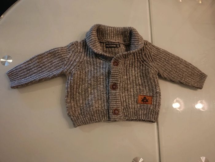 Lot de 3 gilets 6 mois - photo numéro 13