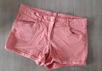 Short court naf naf raille 36
