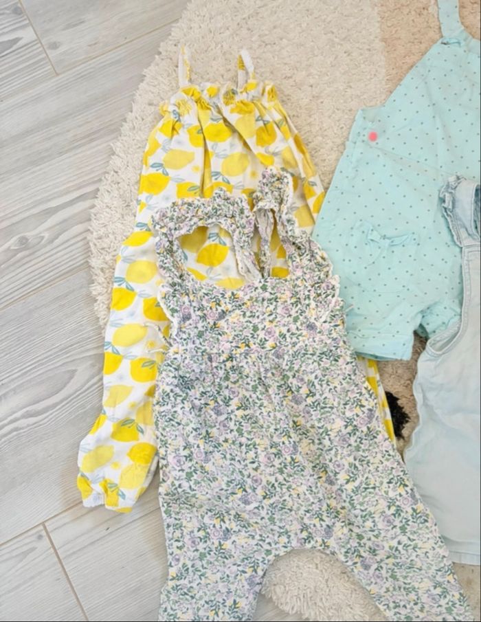 Lot vêtements été fille 18 mois - photo numéro 2