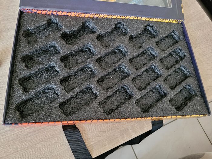 Lot de 40 petites voitures - photo numéro 5