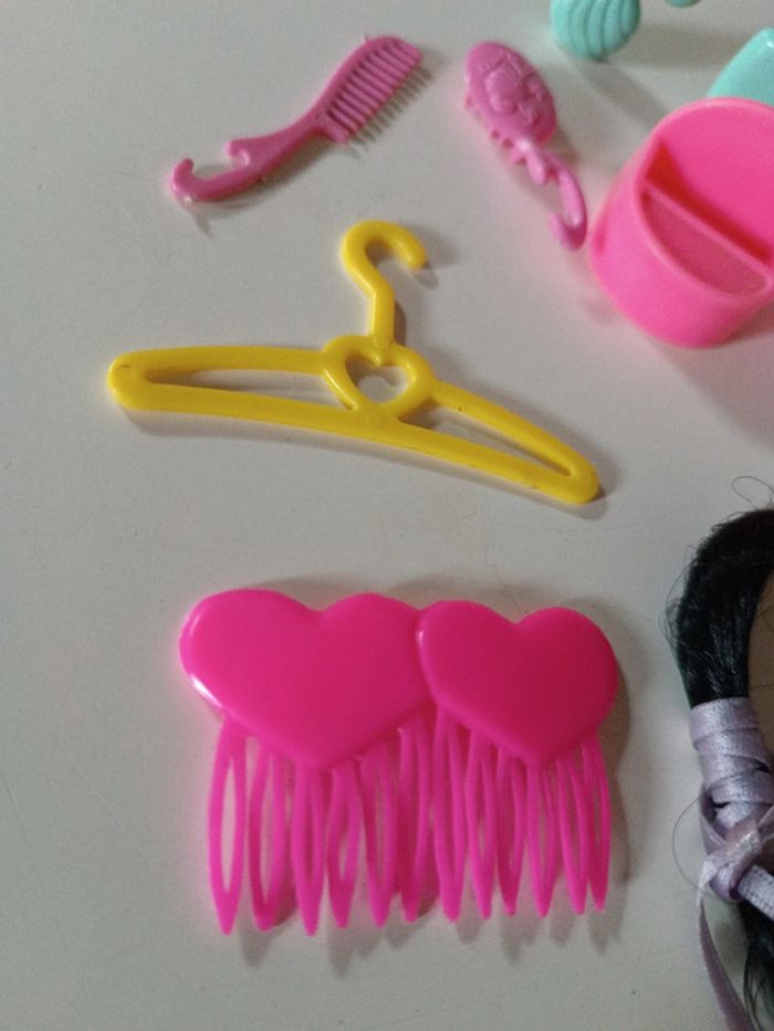 barbie mattel mèche hair cintre brosse mermaid vanity rose pink beauty set flacon bleu blue - photo numéro 2