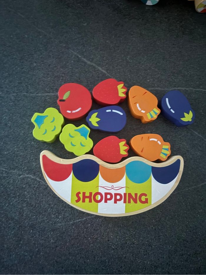 Jouet en bois panier fruit