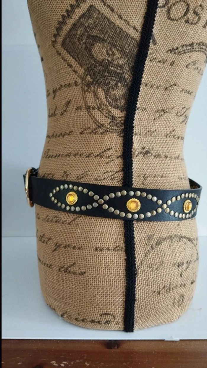 Ceinture noire clous doré effet pierres orange - photo numéro 7