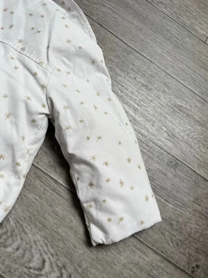 Manteau blanc Etoiles dorées  Kiabi 24 mois  Fille 24 mois #ingridblogmode2ans - photo numéro 8