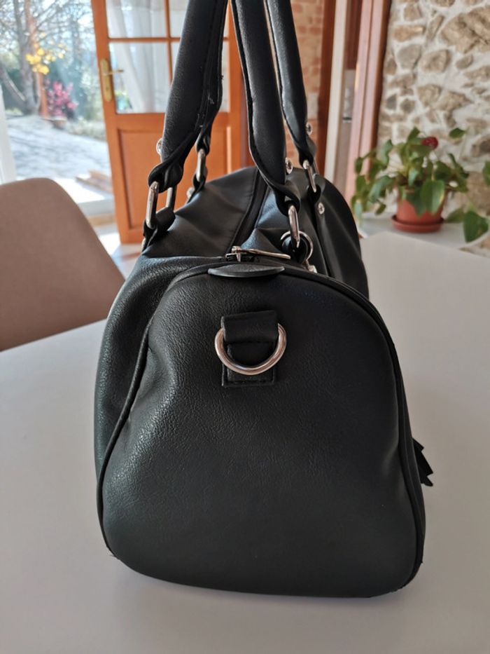 Sac a main noir - photo numéro 3
