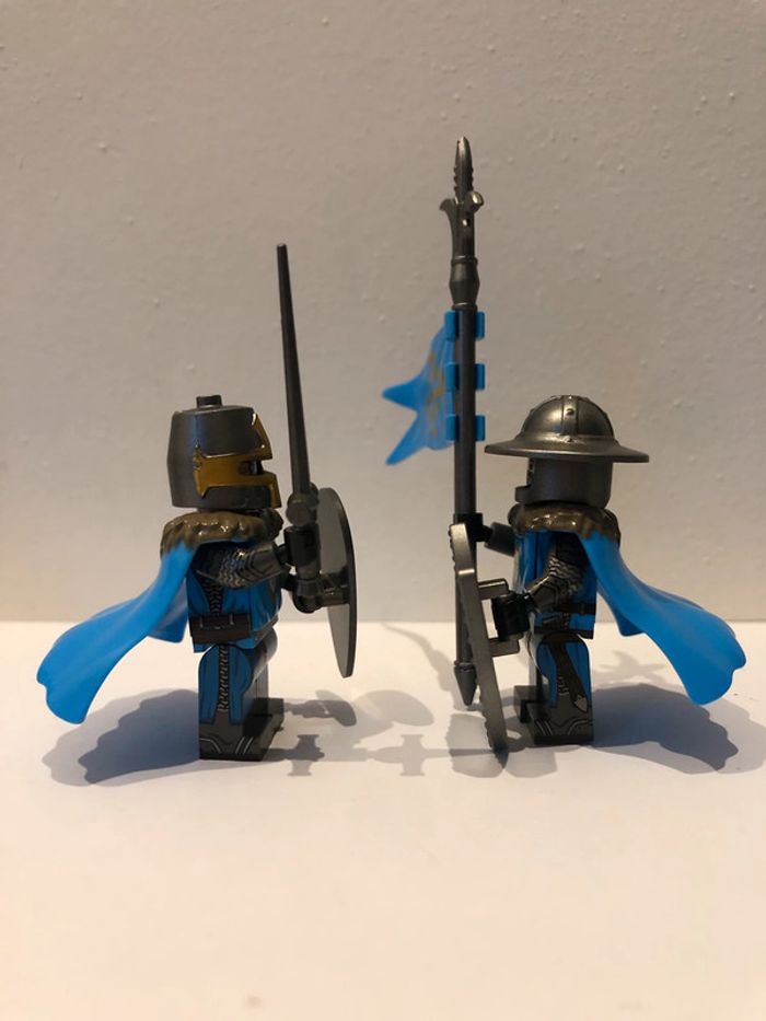 Figurine type lego 4 soldats templiers. Templiers - photo numéro 3
