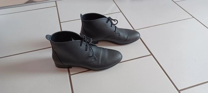 Bottines noires femme, motif effet serpent, taille 38