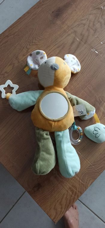 Peluche doudou éveil