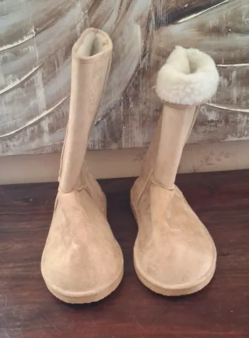 Bottes neuves taille 41
