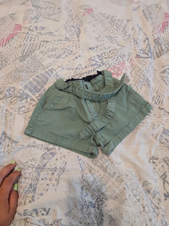 Short fille kaki taille 4ans kiabi