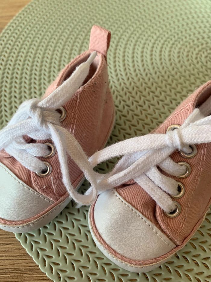 Baskets type converses rose pâle - 0/3mois - photo numéro 4